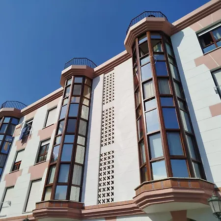 Апартаменты Atico En Tina Mayor