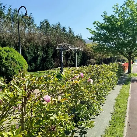 Atico En Tina Mayor Apartman *